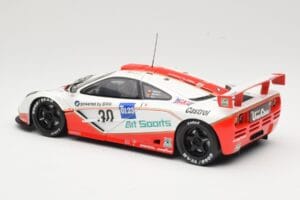McLaren F1 GTR GT1 #30 West Competition J. Nielsen 1996 UT Models 1:18 39624 Metal — zdjęcie 7 z 8