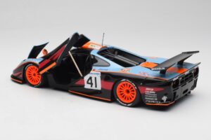 McLaren F1 GTR Gulf #41 P. Gounon / S. Oloffson 24 Hours of Le Mans 1997 Minichamps 1:18 530133741 Metal — zdjęcie 5 z 8