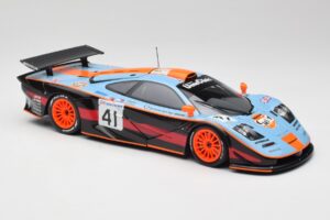 McLaren F1 GTR Gulf #41 P. Gounon / S. Oloffson 24 Hours of Le Mans 1997 Minichamps 1:18 530133741 Metal — zdjęcie 6 z 8