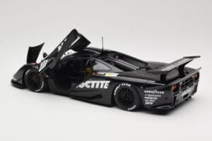 McLaren F1 GTR Gulf Team Davidoff #41 T. Bscher / E. Pirro / R. Capello 24 Hours of Le Mans 1998 Minichamps 1:18 530133841 Me — zdjęcie 5 z 8