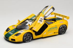 McLaren F1 GTR #51 Mach One Racing Le Mans 1995 UT Models 1:18 530151851 Metal — zdjęcie 2 z 8