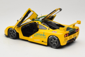 McLaren F1 GTR #51 Mach One Racing Le Mans 1995 UT Models 1:18 530151851 Metal — zdjęcie 5 z 8