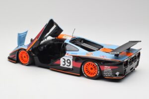 McLaren F1 GTR #39 R. Bellm / A. Gilbert-Scott 24 Hours of Le Mans 1997 Minichamps 1:18 530133739 Metal — zdjęcie 5 z 8