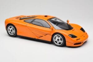 McLaren F1 Pomarańczowy Minichamps 1:12 530133131 Metal — zdjęcie 7 z 9