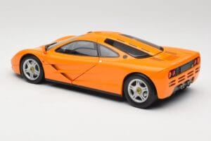 McLaren F1 Pomarańczowy Minichamps 1:18 530133421 Metal — zdjęcie 7 z 8