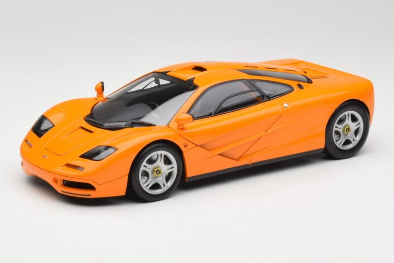 McLaren F1 Pomarańczowy Minichamps 1:18 530133421 Metal