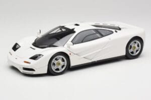 McLaren F1 Biały Minichamps 1:18 530133424 Metal