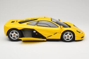McLaren F1 Żółty Minichamps 1:12 530133121 Metal — zdjęcie 4 z 9