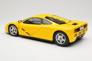 McLaren F1 Żółty Minichamps 1:12 530133121 Metal — zdjęcie 8 z 9