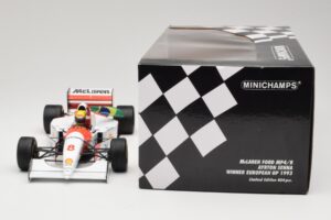 McLaren MP4/8 Ford #8 A. Senna Winner European GP Donington 1993 Minichamps 1:18 540931848 Metal — zdjęcie 6 z 6