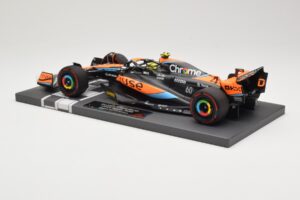 McLaren MCL60 #4 L. Norris F1 2023 Minichamps 1:18 537231804 Metal — zdjęcie 5 z 6