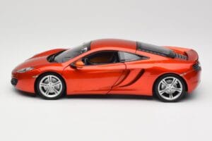 McLaren MP4-12C Orange Metallic Minichamps 1:18 110133020 Metal — zdjęcie 4 z 8