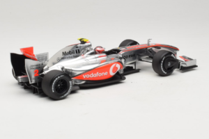 McLaren MP4-24 Mercedes #2 H. Kovalainen F1 2009 Dealer Edition Minichamps 1:18 B66960041 Metal — zdjęcie 2 z 7