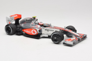 McLaren MP4-24 Mercedes #2 H. Kovalainen F1 2009 Minichamps 1:18 503091802 Metal — zdjęcie 4 z 7