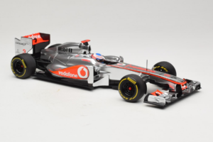 McLaren MP4-27 Mercedes #3 J. Button Vodafone McLaren Showcar F1 2012 Minichamps 1:18 530121873 Metal — zdjęcie 4 z 7