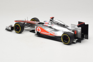 McLaren MP4-27 Mercedes #3 J. Button Vodafone McLaren Showcar F1 2012 Minichamps 1:18 530121873 Metal — zdjęcie 5 z 7