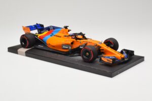 McLaren MCL33 Renault #14 F. Alonso Last F1 Race Abu Dhabi GP 2018 Minichamps 1:18 537183914 Metal — zdjęcie 4 z 6