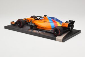 McLaren MCL33 Renault #14 F. Alonso Last F1 Race Abu Dhabi GP 2018 Minichamps 1:18 537183914 Metal — zdjęcie 5 z 6