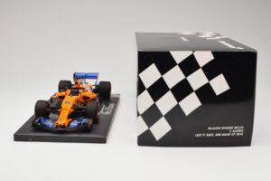 McLaren MCL33 Renault #14 F. Alonso Last F1 Race Abu Dhabi GP 2018 Minichamps 1:18 537183914 Metal — zdjęcie 6 z 6