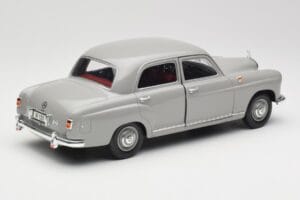 Mercedes 180 W120 Ponton Graphite Grey Revell 1:18 08974 Metal — zdjęcie 3 z 8