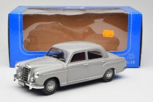 Mercedes 180 W120 Ponton Graphite Grey Revell 1:18 08974 Metal — zdjęcie 8 z 8