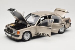 Mercedes 190E 2.3-16 W201 #1 N. Lauda Race of Champions Nurburgring 1984 AUTOart 1:18 88431 Metal — zdjęcie 2 z 8
