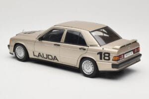 Mercedes 190E 2.3-16 W201 #1 N. Lauda Race of Champions Nurburgring 1984 AUTOart 1:18 88431 Metal — zdjęcie 7 z 8