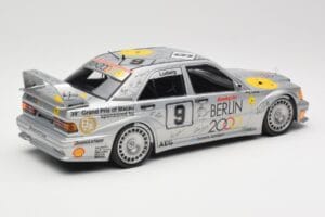 Mercedes 190E 2.5-16 EVO II W201 #9 Zung Fu K. Ludwig Guia Race Macau 1992 Minichamps 1:18 155923609 Metal — zdjęcie 3 z 6