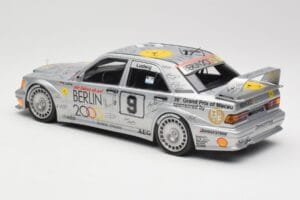 Mercedes 190E 2.5-16 EVO II W201 #9 Zung Fu K. Ludwig Guia Race Macau 1992 Minichamps 1:18 155923609 Metal — zdjęcie 4 z 6