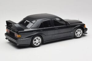 Mercedes 190E W201 2.5-16 EVO 2 Czarny Metallic Minichamps 1:18 155036100 Metal — zdjęcie 2 z 6