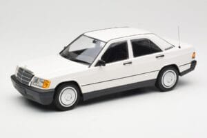 Mercedes 190E W201 Biały Minichamps 1:18 155037002 Metal