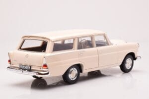 Mercedes 200 Universal W110 Kremowy Norev 1:18 183709 Metal — zdjęcie 3 z 8