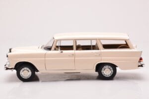 Mercedes 200 Universal W110 Kremowy Norev 1:18 183709 Metal — zdjęcie 4 z 8