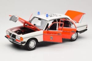 Mercedes 200 W123 Ambulans Biały Norev 1:18 183834 Metal — zdjęcie 2 z 8