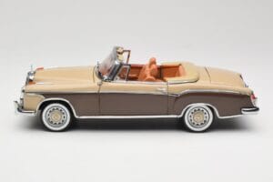 Mercedes 220 SE W128 Kabriolet Brązowy Czerwony Sun Star 1:18 3572 Metal — zdjęcie 4 z 8