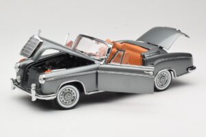 Mercedes 220 SE W128 Kabriolet Grey Metallic Sun Star 1:18 3352-M1 Metal — zdjęcie 2 z 8