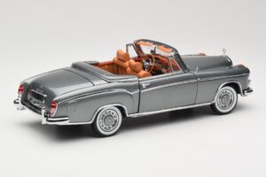 Mercedes 220 SE W128 Kabriolet Grey Metallic Sun Star 1:18 3352-M1 Metal — zdjęcie 3 z 8