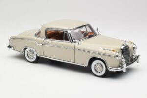Mercedes 220 SE W128 Coupe Jasny Szary Sun Star 1:18 3568 Metal — zdjęcie 6 z 8