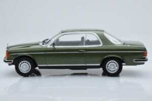 Mercedes 280 CE W123 Coupe Zielony Norev 1:18 183704 Metal — zdjęcie 3 z 6