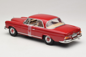 Mercedes 280 SE Coupe Czerwony Norev 1:18 183527 Metal — zdjęcie 5 z 6