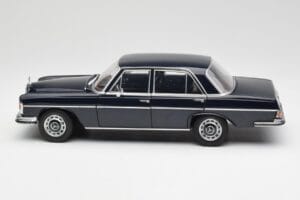 Mercedes 280 SE W108 Midnight Niebieski Norev 1:18 B66040597 Metal — zdjęcie 4 z 8