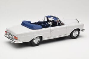 Mercedes 280 SE W111 Kabriolet Jasny Szary Norev 1:18 183530 Metal — zdjęcie 3 z 8