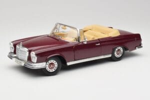 Mercedes 280SE W108 Bordeaux Czerwony Maisto 1:18 31811 Metal