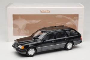 Mercedes 300 D W124 Kombi Czarny Norev 1:18 183960 Metal — zdjęcie 8 z 8