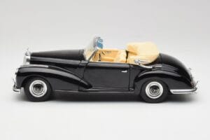 Mercedes 300 S W188 Kabriolet Czarny Tchibo 1:18 36782 Metal — zdjęcie 4 z 8