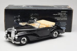 Mercedes 300 S W188 Kabriolet Czarny Tchibo 1:18 36782 Metal — zdjęcie 8 z 8