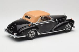 Mercedes 300 SC W188 Kabriolet Softtop Czarny KK-Scale 1:18 KKDC180943 Metal — zdjęcie 2 z 6