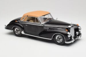 Mercedes 300 SC W188 Kabriolet Softtop Czarny KK-Scale 1:18 KKDC180943 Metal — zdjęcie 4 z 6