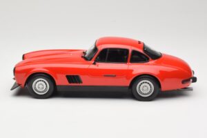 Mercedes 300 SL AMG Czerwony Otto 1:18 OT311 Żywica — zdjęcie 3 z 6