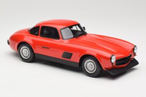 Mercedes 300 SL AMG Czerwony Otto 1:18 OT311 Żywica — zdjęcie 4 z 6